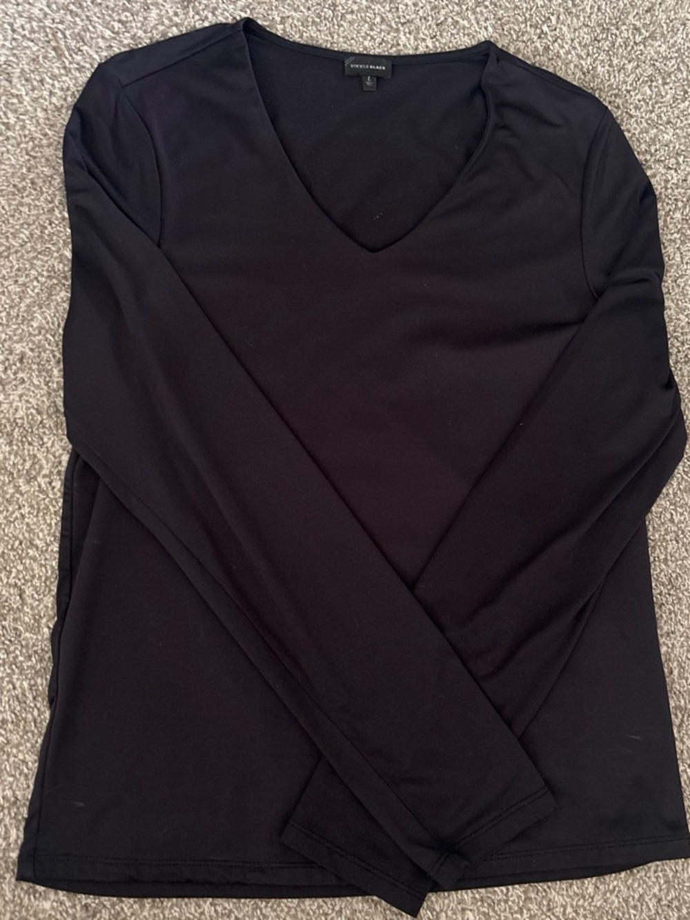 Buckle Black V-Neck Long Sleeve Top